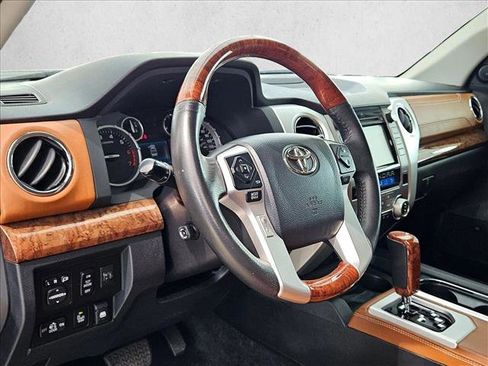Used 2017 Toyota Tundra 1794 Edition AWD/4WD image 9