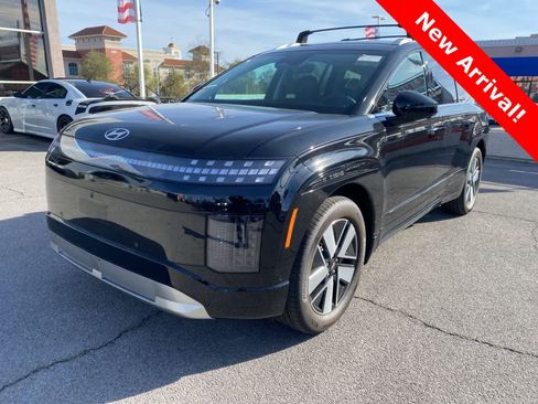 Used 2026 Hyundai Ioniq 9 SEL image 1