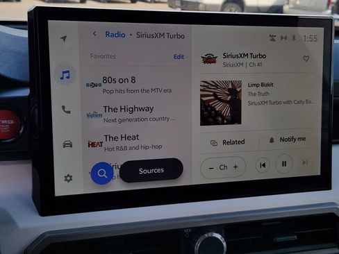 Used 2024 Toyota Tacoma TRD Off-Road image 19