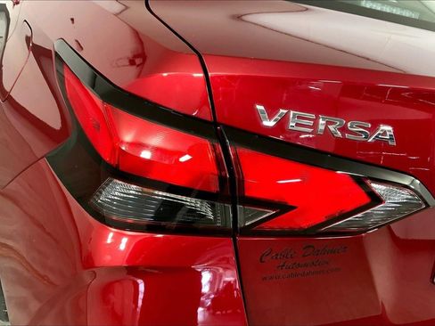 Used 2025 Nissan Versa SV image 27