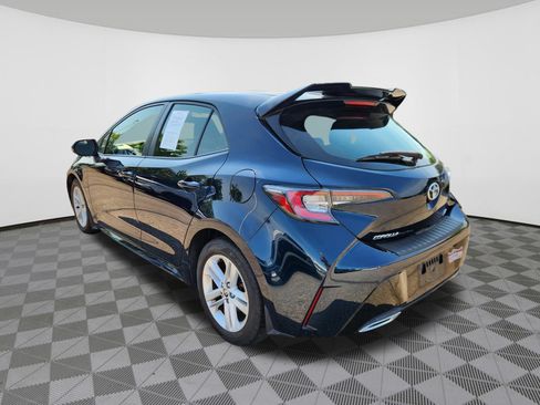 Used 2019 Toyota Corolla SE w/ SE Option Package FWD image 3