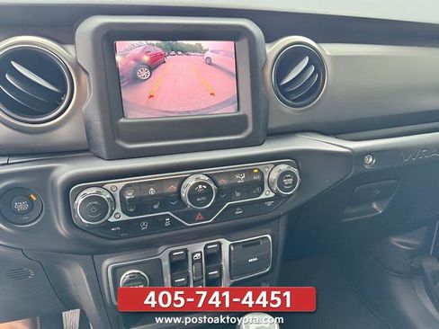 Used 2021 Jeep Wrangler Unlimited Sport AWD/4WD image 10