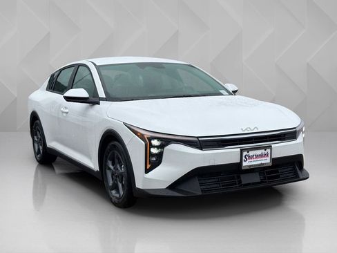 New 2026 Kia K4 FWD image 3