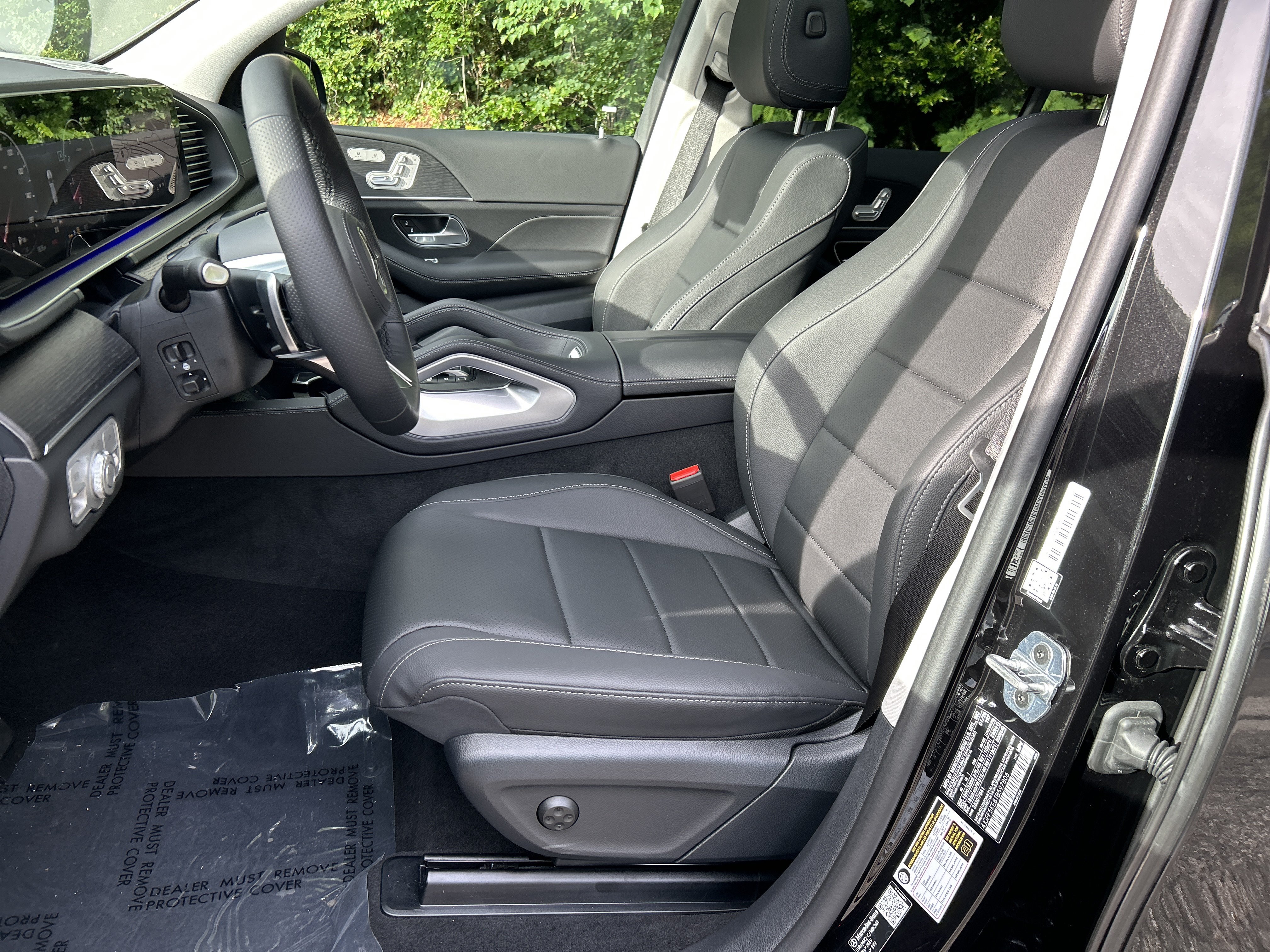 New 2026 Mercedes-Benz GLS 450 4MATIC image 21