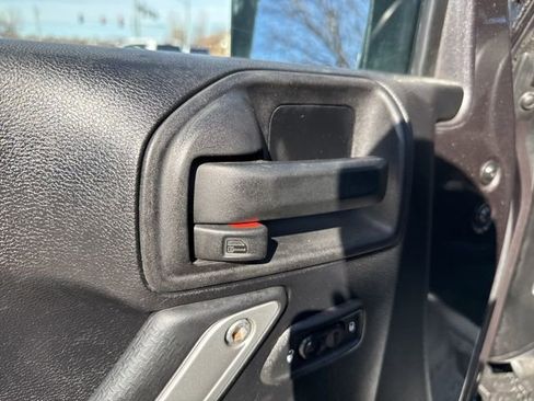 Used 2014 Jeep Wrangler Unlimited Sahara image 21