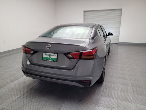Used 2023 Nissan Altima 2.5 SV image 7