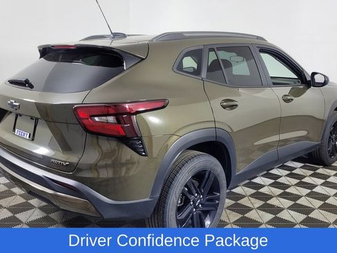 Used 2024 Chevrolet Trax ACTIV w/ Driver Confidence Package image 9