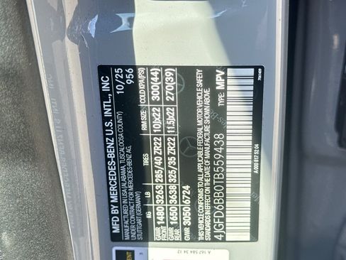 Certified 2026 Mercedes-Benz GLE 53 AMG 4MATIC Coupe image 37