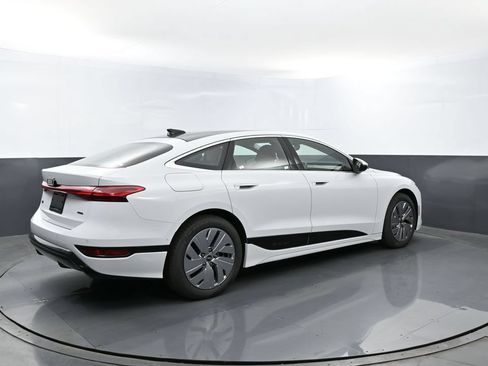 New 2025 Audi A6 e-tron Premium AWD/4WD image 21