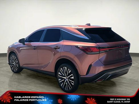 Used 2023 Lexus RX 350 Premium Plus w/ Cold Area Package FWD image 4