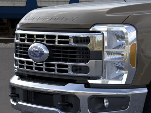 New 2026 Ford F350 XLT AWD/4WD image 17
