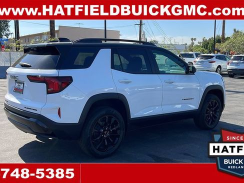 New 2026 GMC Terrain Elevation w/ Elevation Premium Package FWD image 5