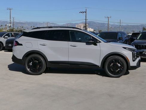 New 2026 Kia Sportage X-Line image 2