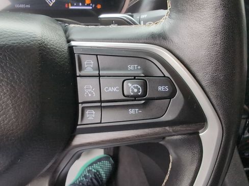 Used 2021 Jeep Grand Cherokee L Limited AWD/4WD image 20