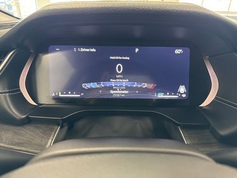 Used 2023 Jeep Grand Cherokee Limited w/ Luxury Tech Group II image 35