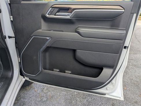 Used 2023 Chevrolet Silverado 1500 RST image 34