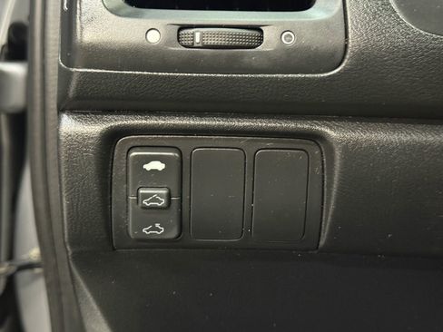 Used 2004 Honda Accord EX image 27