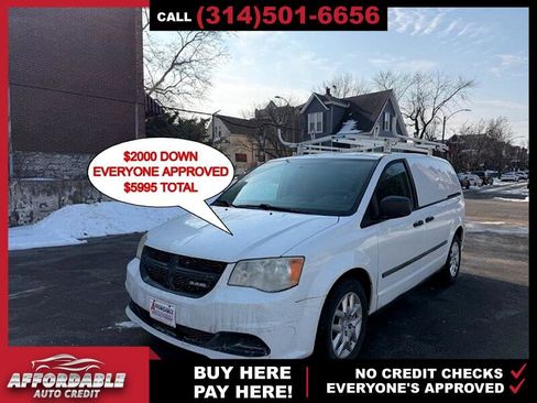 Used 2014 RAM C/V Tradesman image 1