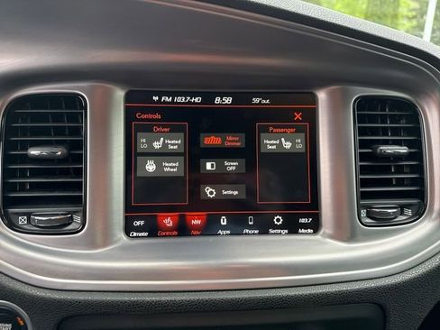 Used 2023 Dodge Charger R/T w/ Blacktop Package RWD image 27