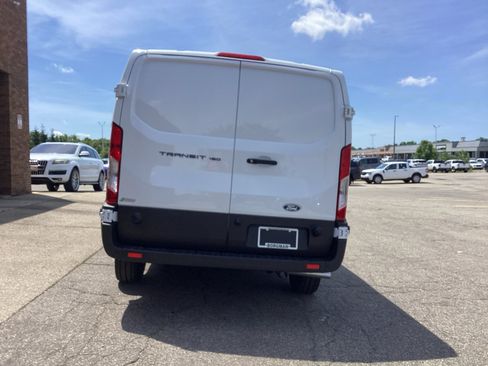 New 2026 Ford Transit 150 Low Roof RWD image 3
