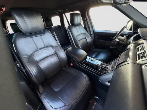 Used 2019 Land Rover Range Rover HSE AWD/4WD image 21