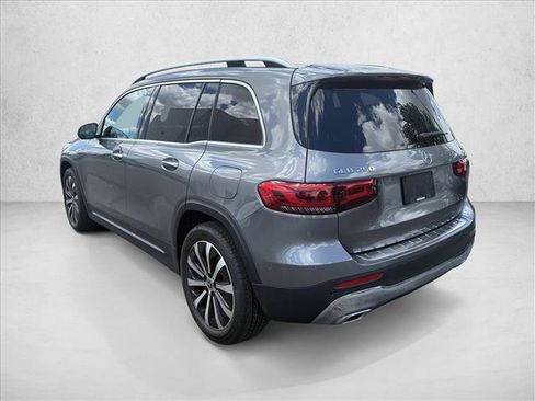 Certified 2021 Mercedes-Benz GLB 250 4MATIC image 7
