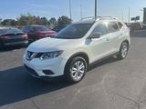 Used 2016 Nissan Rogue SV w/ SV Premium Package image 3
