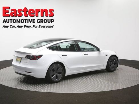 Used 2022 Tesla Model 3 Long Range AWD/4WD image 36