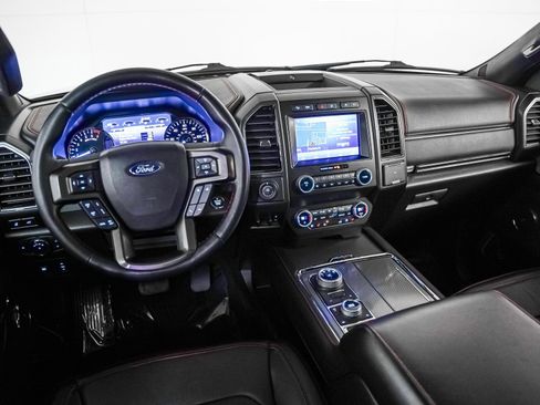 Used 2021 Ford Expedition Limited image 17