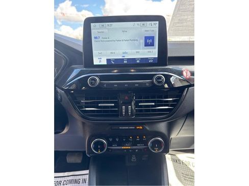 Used 2025 Ford Escape ST-Line Select AWD/4WD image 9