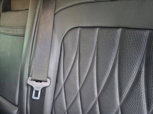 Used 2019 Mercedes-Benz G 550 image 15