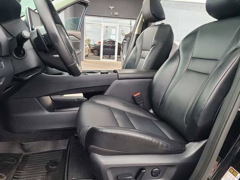 Used 2022 Nissan Rogue SV w/ SV Premium Package AWD/4WD image 15