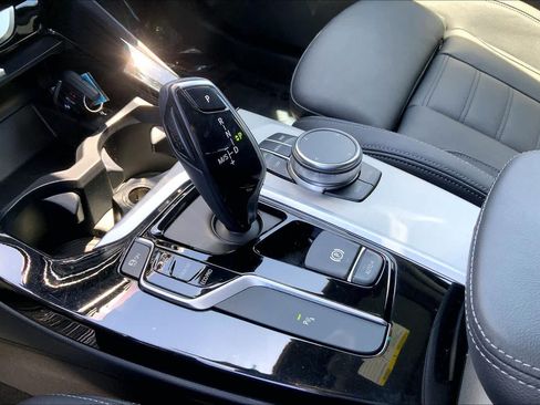 Used 2019 BMW X3 sDrive30i w/ Driving Assistance Package RWD image 16