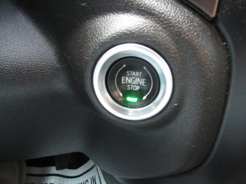 Used 2022 GMC Sierra 3500 AT4 w/ AT4 Preferred Package image 33