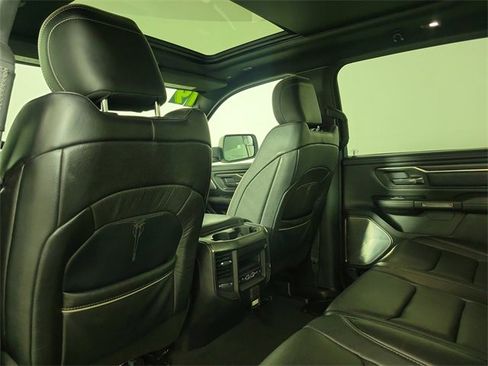 Used 2019 RAM 1500 Limited image 10