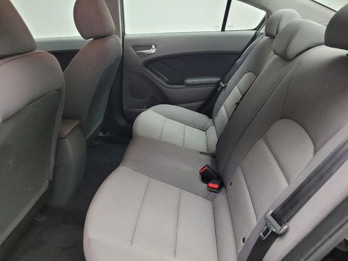 Used 2017 Kia Forte LX FWD image 18