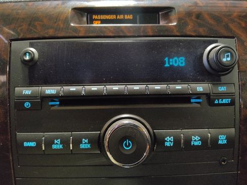 Used 2014 Chevrolet Impala LT w/ LT Sunroof Package image 25