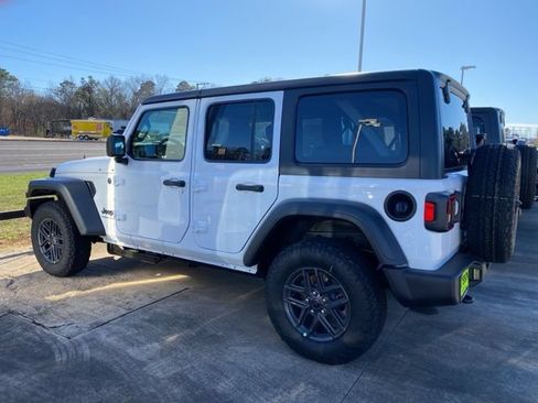New 2026 Jeep Wrangler Unlimited Sport AWD/4WD image 4