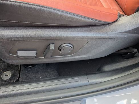 Used 2023 Kia Sportage SX image 13