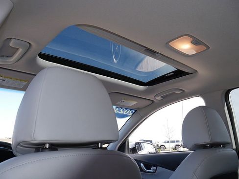 Used 2023 Hyundai Kona Limited w/ Cargo Package image 52