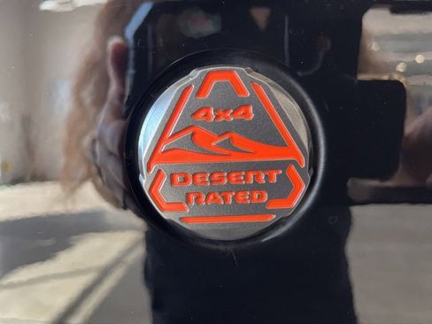 Used 2022 Jeep Gladiator Mojave image 8