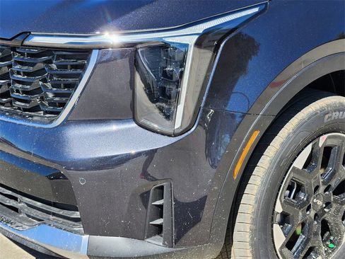 New 2026 Kia Sorento S image 6