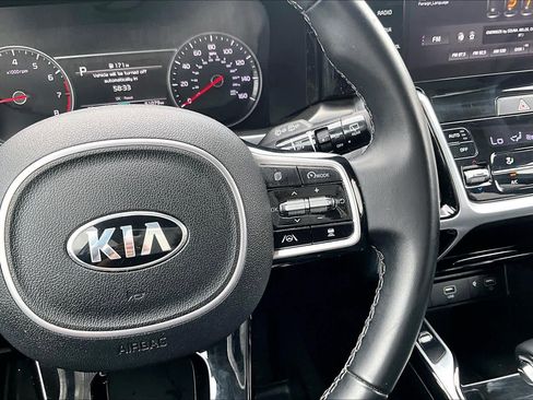 Used 2021 Kia Sorento SX image 25