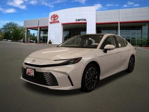 New 2026 Toyota Camry XLE AWD/4WD image 5