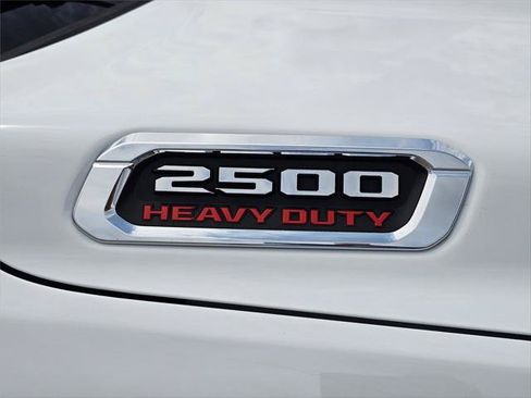 Certified 2026 RAM 2500 Laramie AWD/4WD image 7