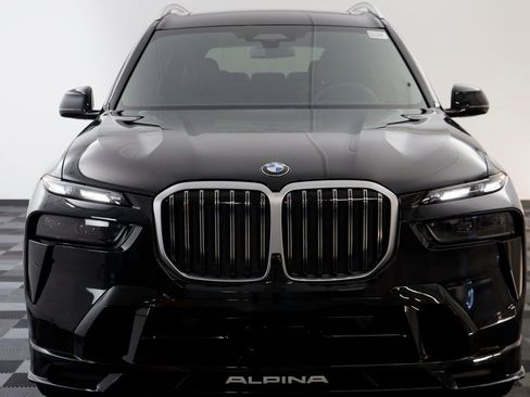 New 2026 BMW ALPINA XB7 AWD/4WD image 26