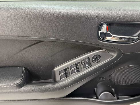 Used 2016 Kia Forte LX w/ LX Popular Plus Package FWD image 15