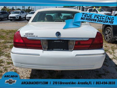 Used 2004 Mercury Grand Marquis LS RWD image 4