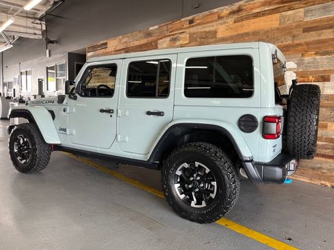 Used 2024 Jeep Wrangler Unlimited Rubicon 4xe AWD/4WD image 63