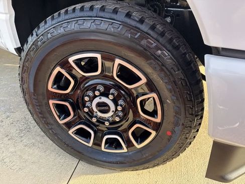 New 2026 Ford F350 Platinum AWD/4WD image 39